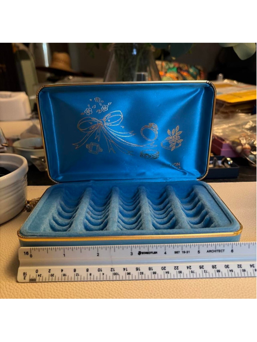 #Vintage #Buxton Blue velvet jewelry box